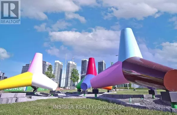 Toronto (bayview Village), ON M2K0H2,95 McMahon DR #2501