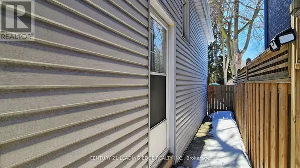 Toronto (lansing-westgate), ON M2N1G2,131 Florence ST #Basement