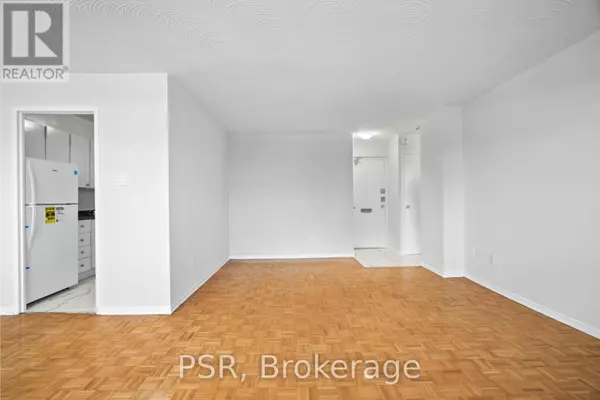 Toronto (parkwoods-donalda), ON M3A1P9,100 Rowena DR #914