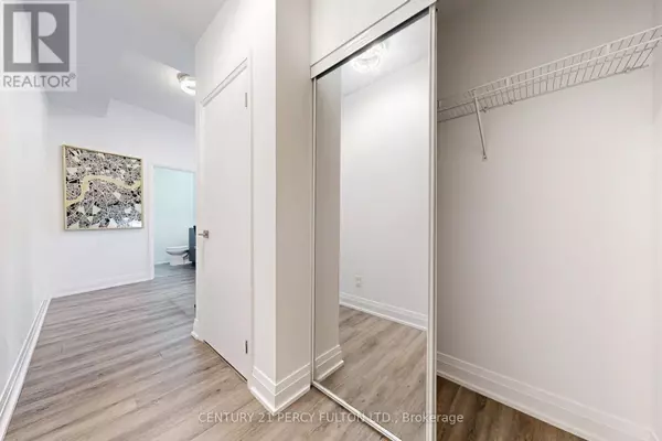 Toronto (henry Farm), ON M2J1M1,56 Forest Manor RD #308