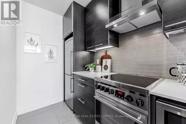 Toronto (waterfront Communities), ON M5E0A2,1 Market ST #2206