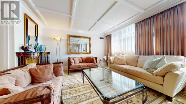 Toronto (westminster-branson), ON M2R3N1,100 Antibes DR #2805