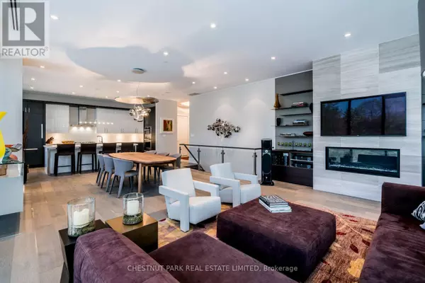 Toronto (annex), ON M5R2E2,36 Hazelton AVE #3G