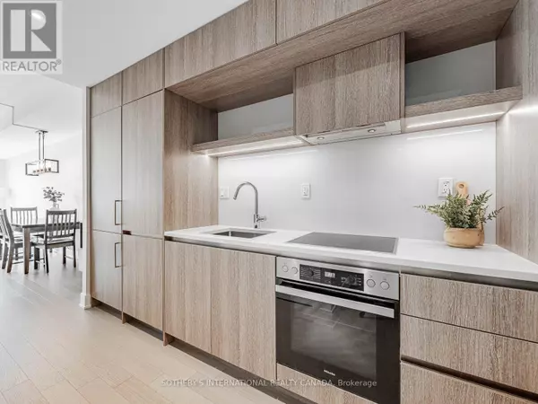 Toronto (rosedale-moore Park), ON M4T0A5,6 Jackes AVE #705