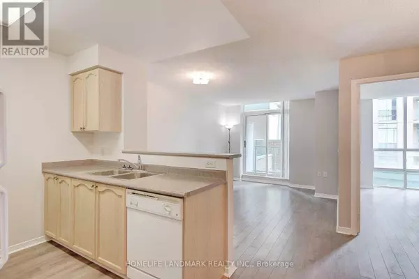 Toronto (willowdale East), ON M2N7G6,22 Olive AVE #316