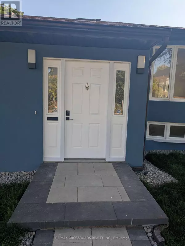 Toronto (banbury-don Mills), ON M3B2N1,10 TANGMERE ROAD
