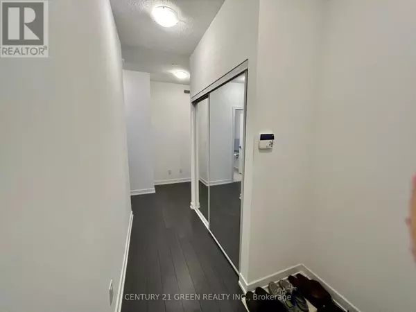 Toronto (oakwood Village), ON M6E0A1,1603 Eglinton AVE West #1601