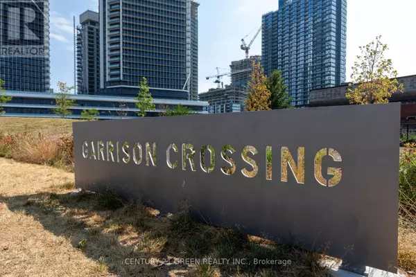 Toronto (niagara), ON M6K0C8,30 Ordnance ST #2307