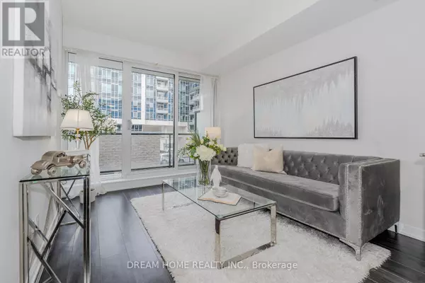 18 Rean DR #301, Toronto (bayview Village), ON M2K0C7