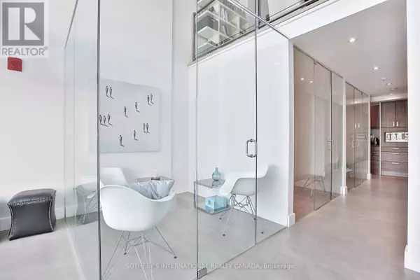 Toronto (annex), ON M6G1Y6,483 Dupont ST #103