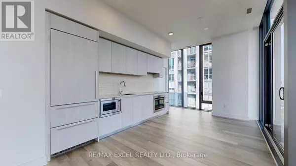 Toronto (annex), ON M4W0B6,8 Cumberland ST #5007