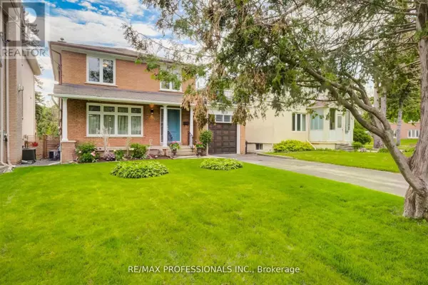 Toronto (newtonbrook East), ON M2M3B4,30 TOBRUK CRESCENT