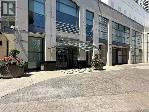 Toronto (willowdale East), ON M2N3N5,8 Hillcrest AVE #2302