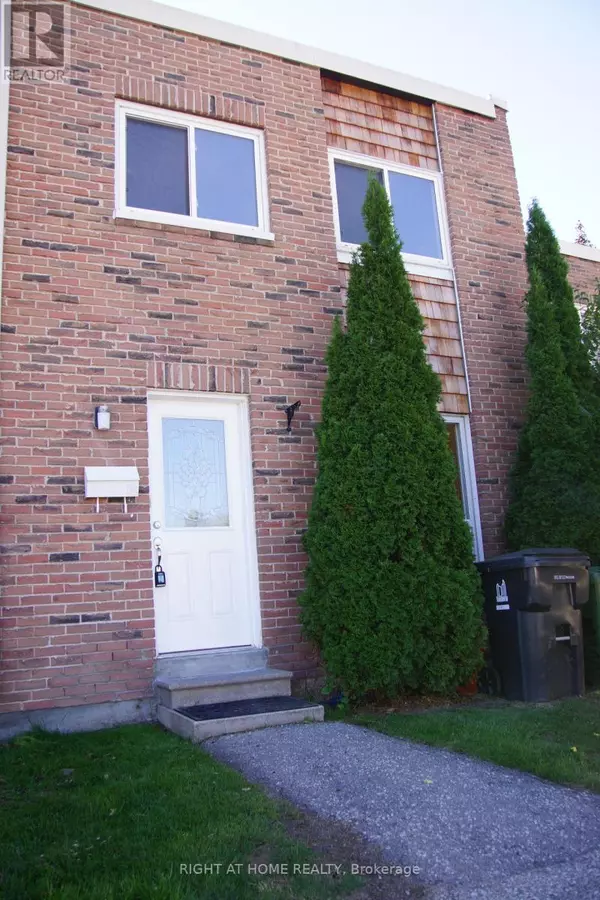 18 Elsa Vine WAY #132, Toronto (bayview Village), ON M2J4H9