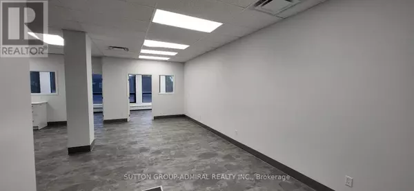 Toronto (oakwood Village), ON M6C1C2,845 St Clair AVE West #204A
