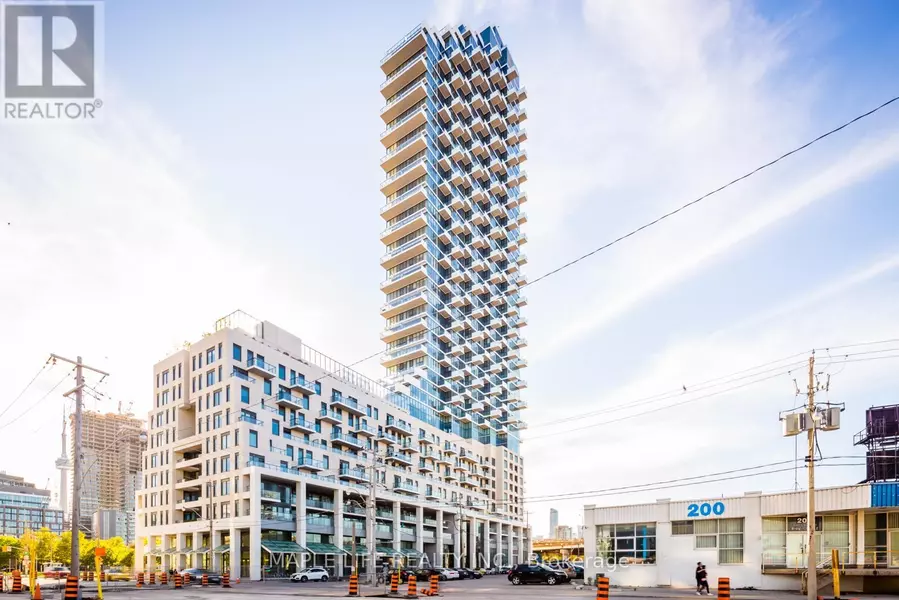 12 Bonnycastle ST #823, Toronto (waterfront Communities), ON M5A0C8