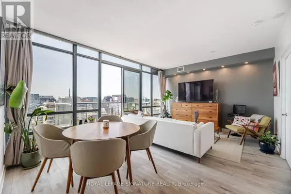 Toronto (waterfront Communities), ON M5V3T9,438 King ST West #1405