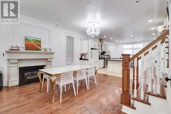 Toronto (university), ON M5S2L8,61 BRUNSWICK AVENUE