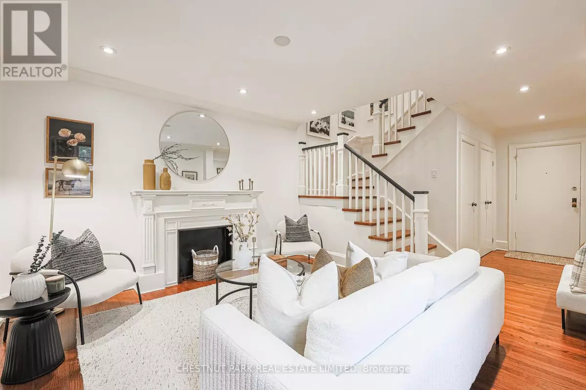 Toronto (yonge-eglinton), ON M5P2H8,480 Oriole Pkwy #111