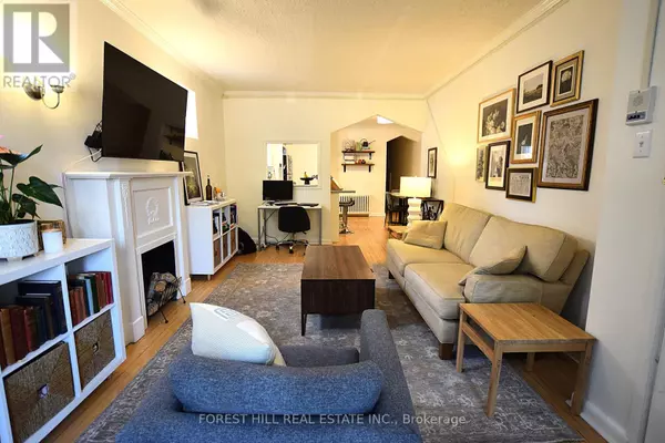 Toronto (yonge-eglinton), ON M5P2L4,104 Braemar AVE #Main