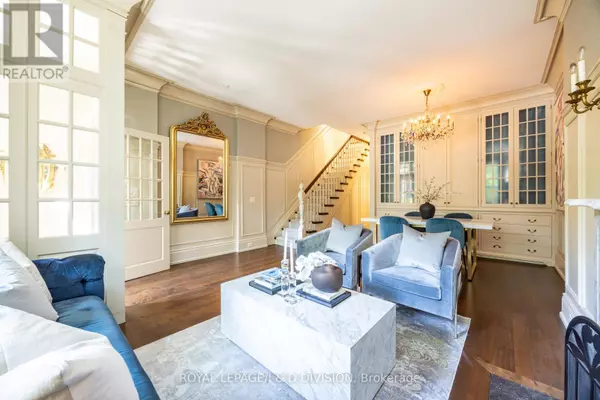 Toronto (annex), ON M5R1M4,36 BOSWELL AVENUE