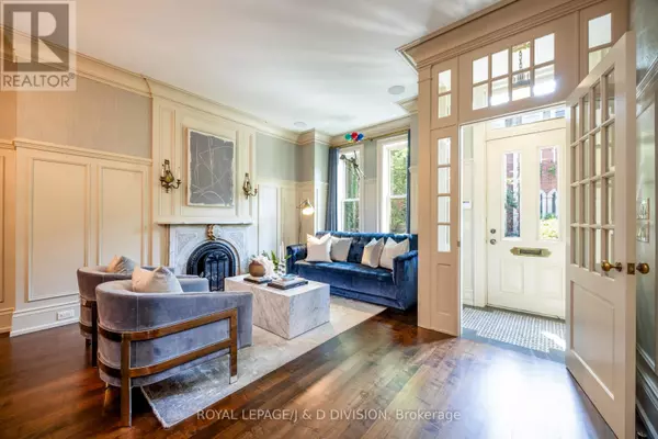 Toronto (annex), ON M5R1M4,36 BOSWELL AVENUE