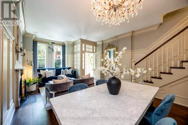 Toronto (annex), ON M5R1M4,36 BOSWELL AVENUE