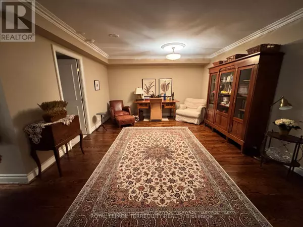 Toronto (bedford Park-nortown), ON M4N3R8,3600 Yonge ST #524