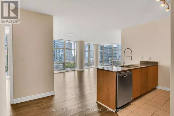 Toronto (waterfront Communities), ON M5V3V9,35 Mariner TER #709