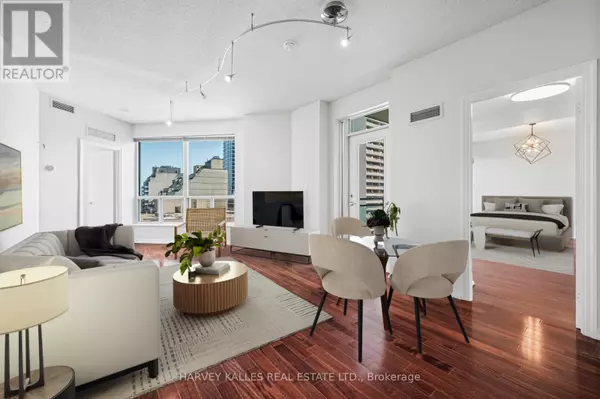 Toronto (rosedale-moore Park), ON M4W3Y2,300 Bloor ST East #1703