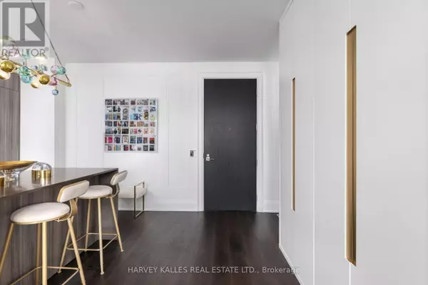 Toronto (annex), ON M5R2H7,151 Avenue RD #805