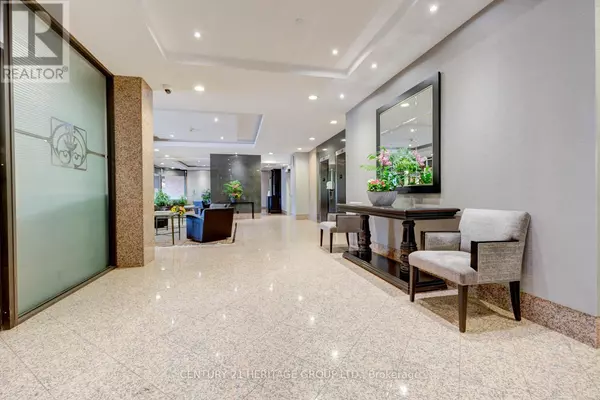 Toronto (lawrence Park South), ON M4N3N8,2900 Yonge ST #101