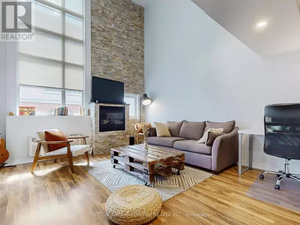 21 Earl ST #314, Toronto (north St. James Town), ON M4Y3C8