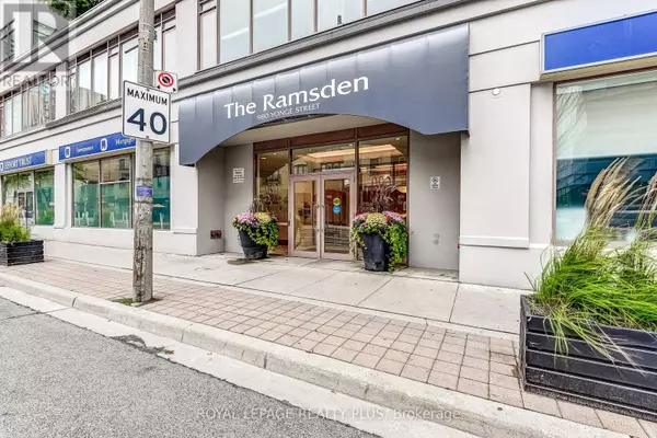 Toronto (annex), ON M4W3V8,980 Yonge ST #715