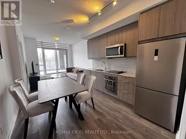 Toronto (henry Farm), ON M2J1M5,36 Forest Manor RD #A03