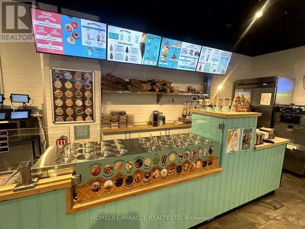 Toronto (moss Park), ON M5A2P9,320 Richmond ST East #104