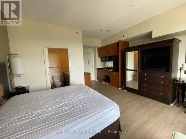 Toronto (bay Street Corridor), ON M5H1A1,1 King ST West #2508