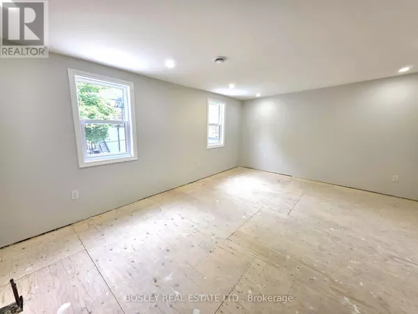 Toronto (mount Pleasant West), ON M4P2H9,2519 Yonge ST #2nd Floor