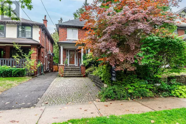 Toronto (rosedale-moore Park), ON M4T1P6,421 ST CLAIR AVENUE E