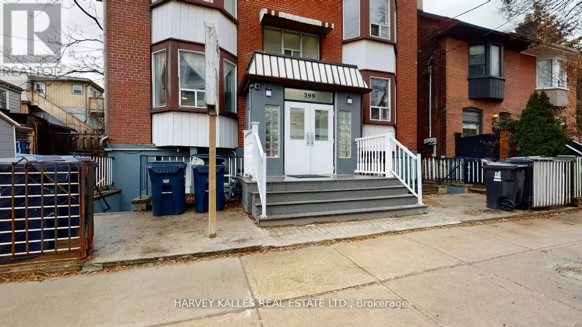 Toronto (annex), ON M5R1W3,399 Dupont ST #103