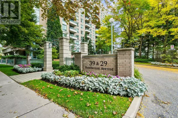 Toronto (newtonbrook East), ON M2M4L6,39 PEMBERTON AVE #LPH17