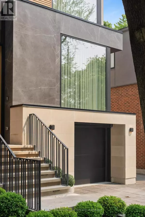 Toronto (mount Pleasant East), ON M4P2A7,126 SHERWOOD AVENUE