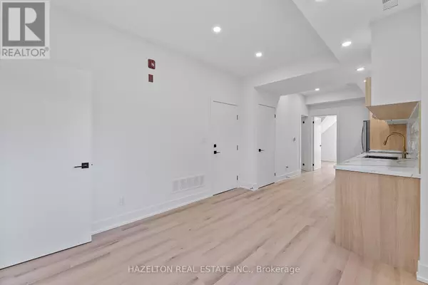 Toronto (little Portugal), ON M6J3K4,127 Northcote AVE #4