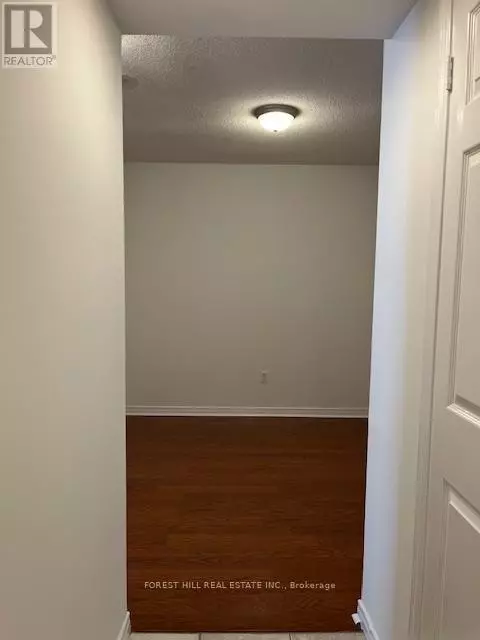 Toronto (bay Street Corridor), ON M5S3L4,925 Bay ST #2505