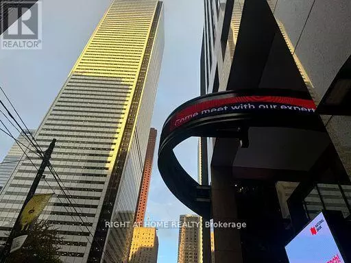 Toronto (bay Street Corridor), ON M5H3T9,121 King ST West #B101