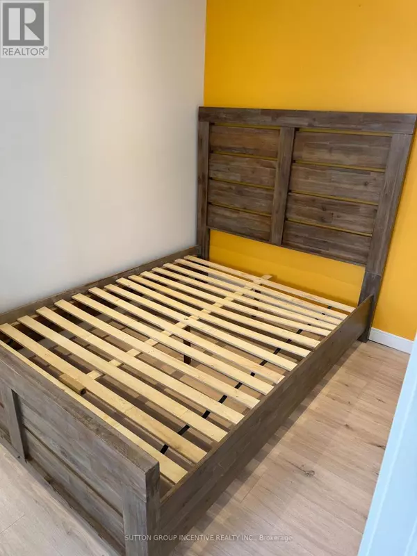 Toronto (willowdale West), ON M2N1Y3,233 Ellerslie AVE #Lower 1