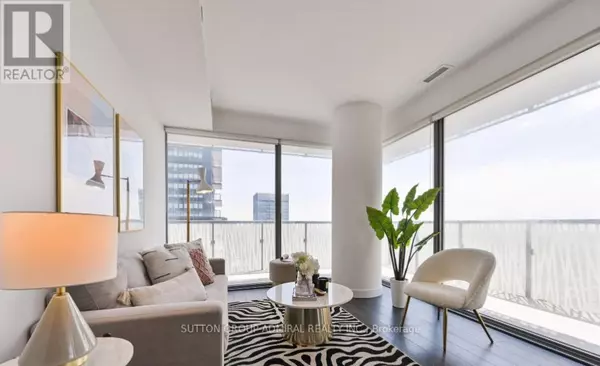 Toronto (church-yonge Corridor), ON M4Y0C3,50 Charles ST #4303