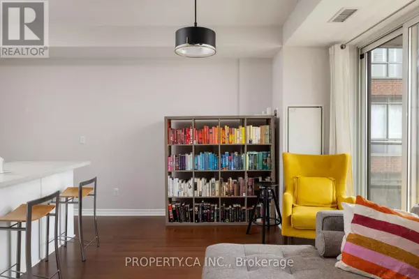 Toronto (moss Park), ON M5A4S4,168 King ST East #614