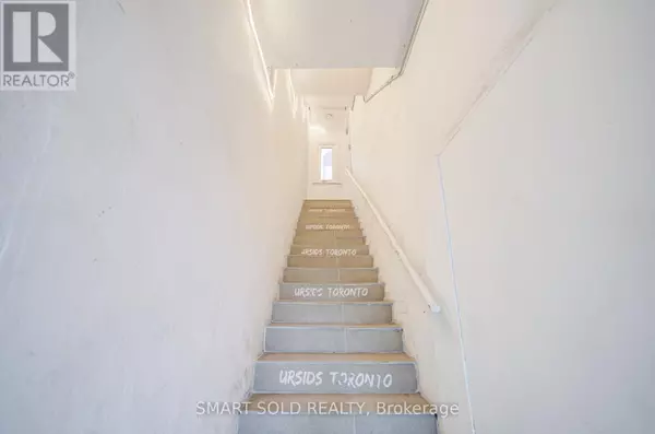 Toronto (willowdale East), ON M2N5S1,5445 YONGE STREET