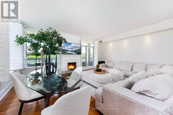 Toronto (banbury-don Mills), ON M3C4G3,1101 Leslie ST #403